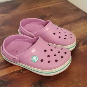 Girls pink crocs